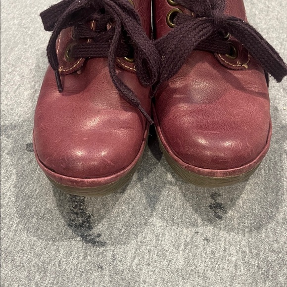 Fly London wedge lace up shoes. - Picture 9 of 9